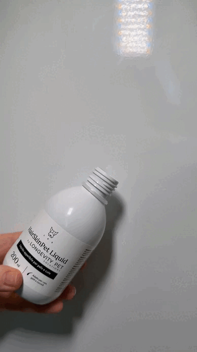 Longevity Pet HairSkinPet Liquid | Integratore per pelo folto e brillante cane e gatto | Supporto per la perdita di pelo e per la muta